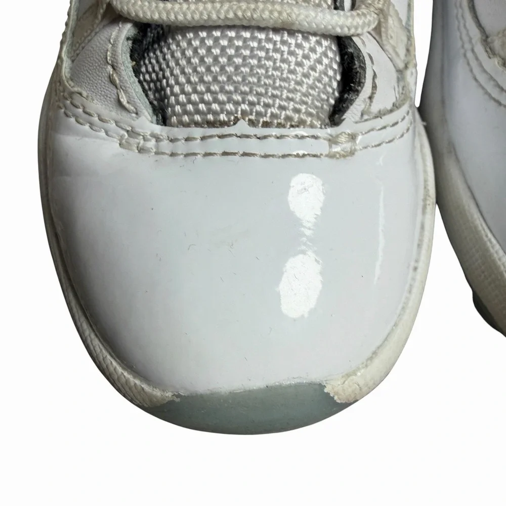 Jordan 11 Retro Shoes Toddler Size 10C White Legend Blue Sneakers 378040-104